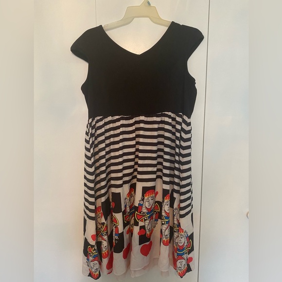Deck of cards dress. - Picture 2 of 3